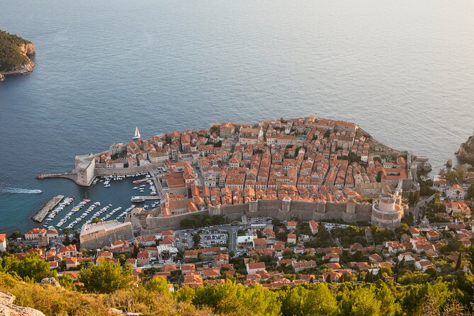 Historic Walk with Game of thrones details in Dubrovnik - Rector’s Palace and the Republic of Dubrovnik