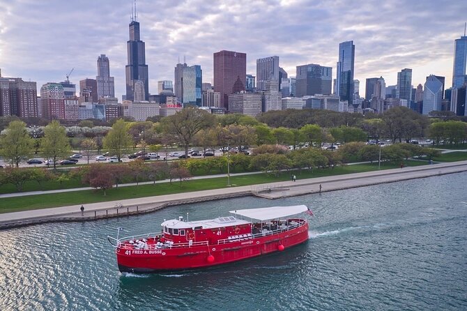 Historical and Architectural Chicago Fireboat River & Lake Cruise - Why this fireboat tour feels different