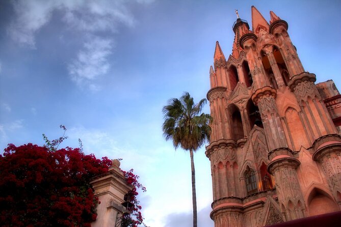 Historical and Cultural Walking Tour of San Miguel de Allende - A smart first walk through San Miguel de Allende