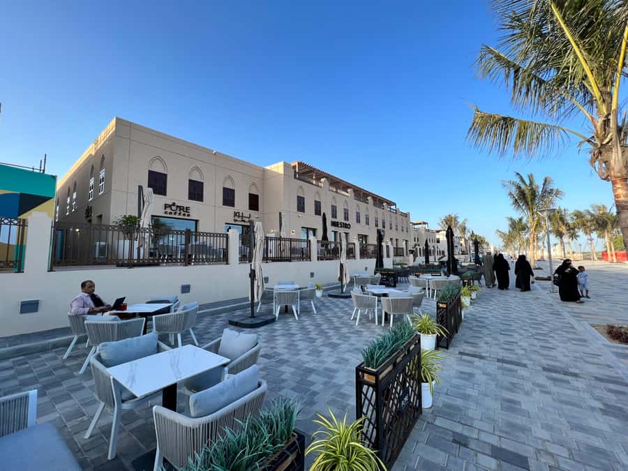 Historical Salalah City Tour with Culture, Food & Shopping - Tasting Omani halwa