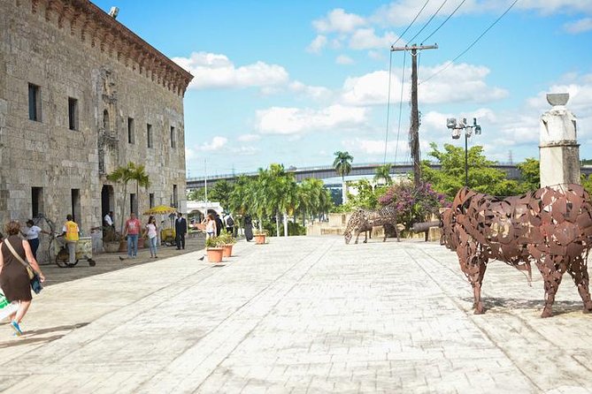 Historical Santo Domingo Day Trip from Punta Cana - The Alcázar de Colón and the world of Diego Columbus