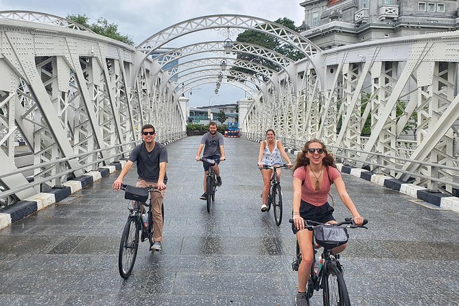 Historical Singapore Bike Tour on Full-Sized Bicycles - Kampong Glam and Haji Lane: Singapore’s Malay roots