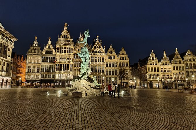 Historical Walking Tour in Antwerp Old City - What the guides add to the walk