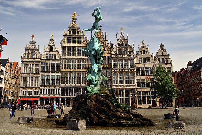 Historical Walking Tour: Legends of Antwerp - Handelsbeurs and Antwerp’s trading age