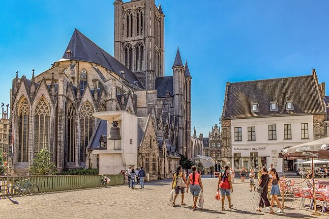 Historical Walking Tour: Legends of Gent - Design Museum Gent and the rebellious city