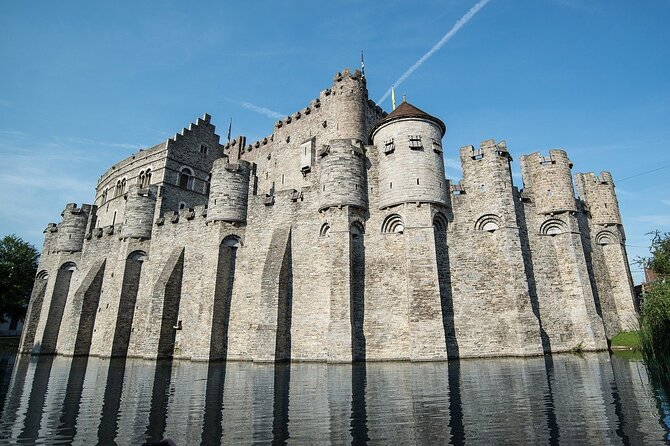 Historical Walking Tour: Legends of Gent - Graslei, Korenlei, and the old port