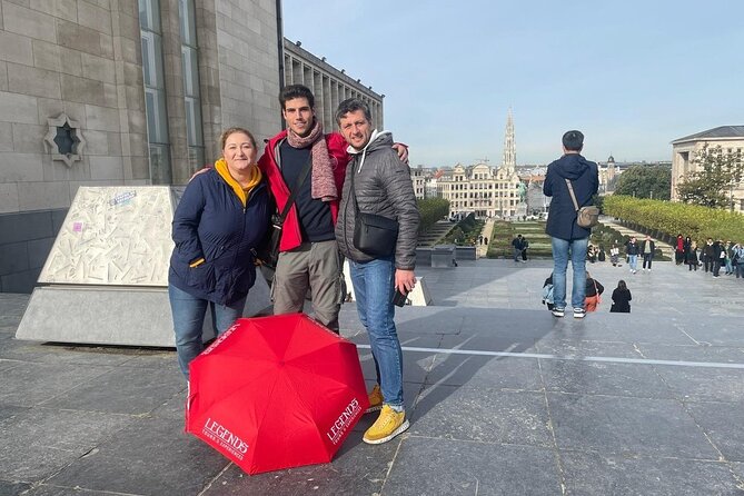 Historical Walking Tour: The Story of Brussels - by Legends - The small statue with a huge reputation