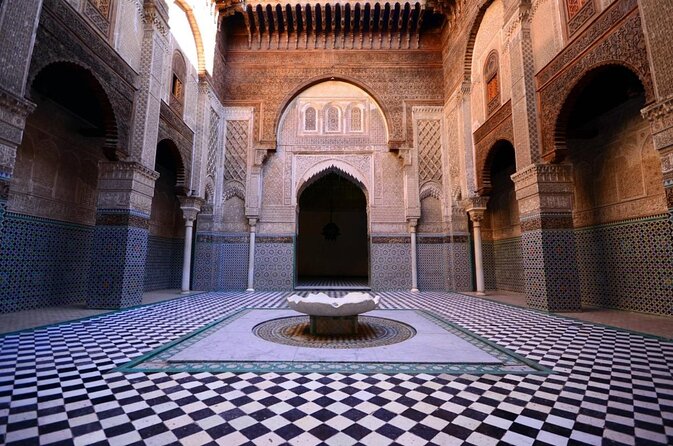 History and culture with Fes Medina private tour guide - Starting at Hotel Batha and finding your guide