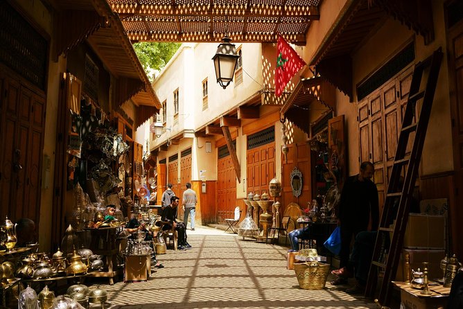 History and culture with Fes Medina private tour guide - Shaping the route around history, food, and shopping