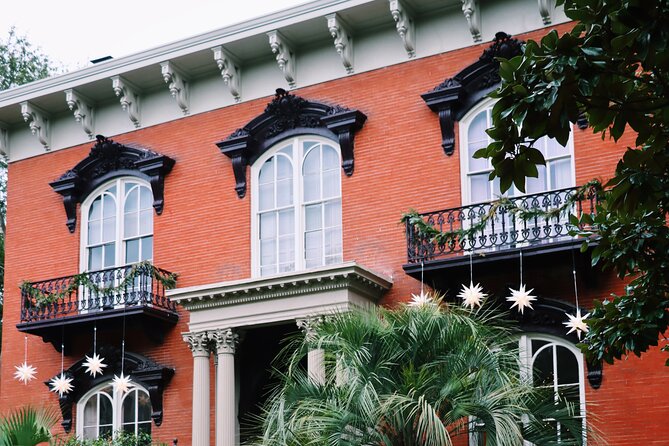History of Savannah Walking Tour - Owens-Thomas House and the hard facts of slavery