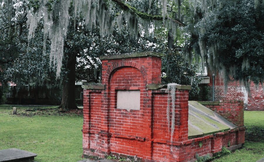 History of Savannah Walking Tour - Green-Meldrim House and Savannah during the Civil War