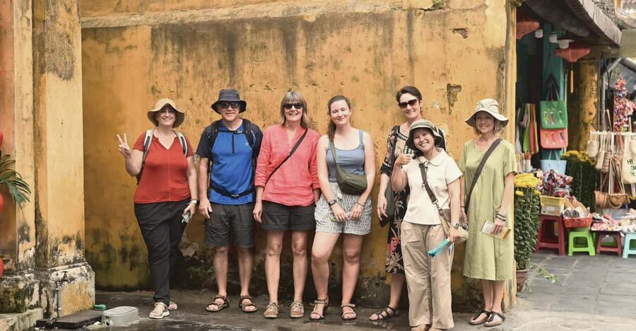Hoi An: Ancient Town Guided Walking Tour - Why this is a smart first activity in Hoi An