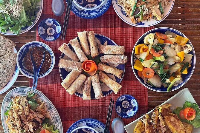 Hoi An Ancient Town - Night Market Street Food Tours By Night - Who should book this evening?
