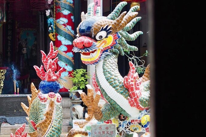 Hoi An Ancient Town Walking Tour with a Local - Inside Quan Thang Ancient House