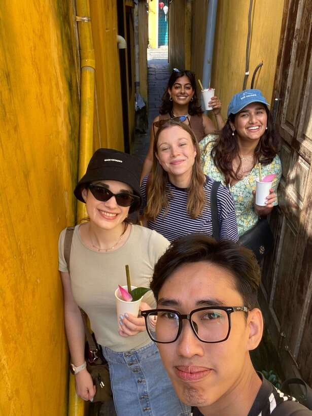 Hoi An Ancient Town - Walking Tour with Local Guide - The Japanese Covered Bridge and Kazik Park