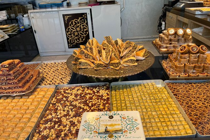 Istanbul Spice Market & Historic Centre Food Tour w/ 10 Tastings - Backstreet bites in Karakoy