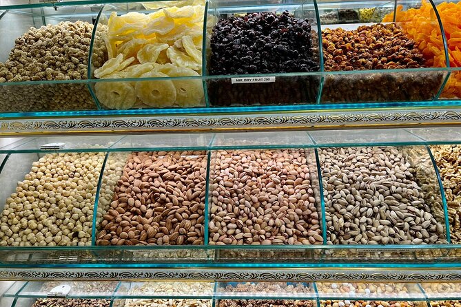 Istanbul Spice Market & Historic Centre Food Tour w/ 10 Tastings - Shopping for spices, tea, and Turkish delight