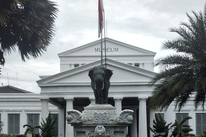Jakarta Heritage of Old Batavia Private City Tour (Historical) - Monas and the view of modern Jakarta