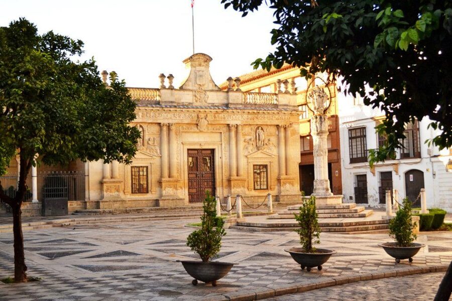 Jerez: Historic Center Guided Tour - Tartessians, Phoenicians, Romans, Visigoths, and Moors