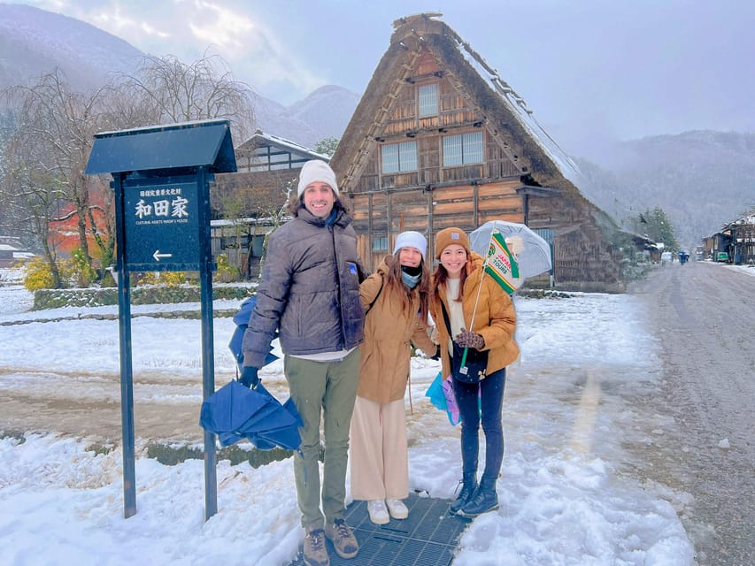 Kanazawa: World Heritage Shirakawa-go Morning Guided Tour - Two and a half hours among the gassho-zukuri houses