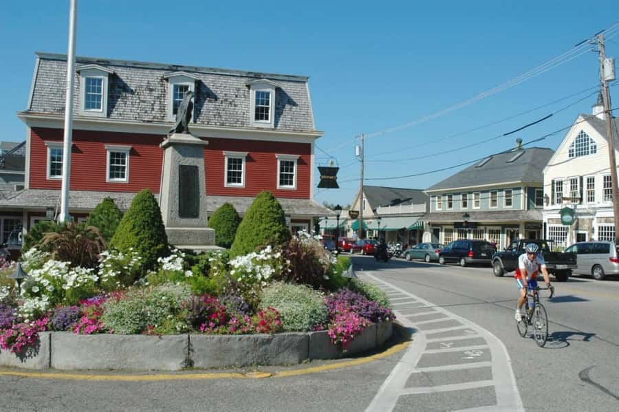 Kennebunkport: 2-Hour Historical Walking Tour - Why the small group matters