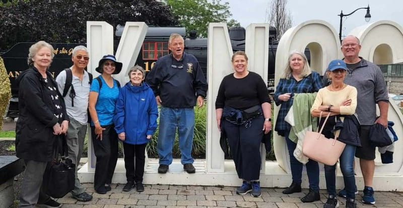 Kingston: Historic Downtown Walking Tour - Meeting Arthur at Kingston Visitor Information Centre