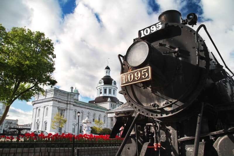 Kingston: Historic Downtown Walking Tour - City Hall and Kingston’s national role