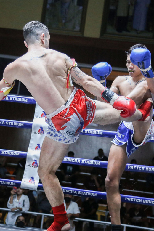 Krabi: Ao Nang Landmark Stadium Muay Thai - The stadium atmosphere is part of the ticket