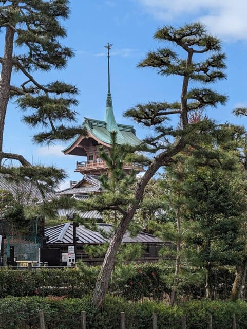 Kyoto: Private 2.5 Hour Historical Walking Tour - Entoku-in: a quiet Zen stop with dry gardens