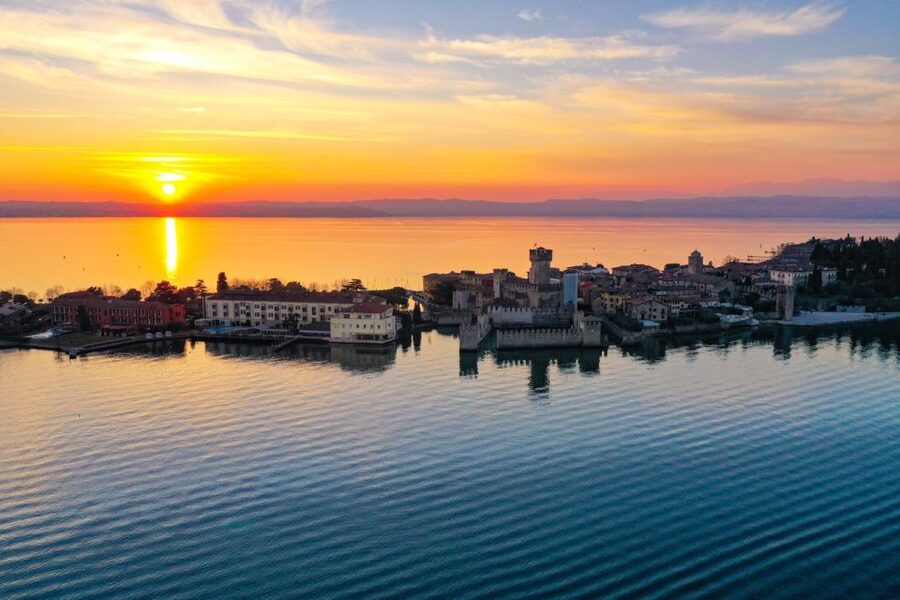 Lake Garda: Historic Castle Cruise with Wine Tasting - Why this Lake Garda cruise works so well