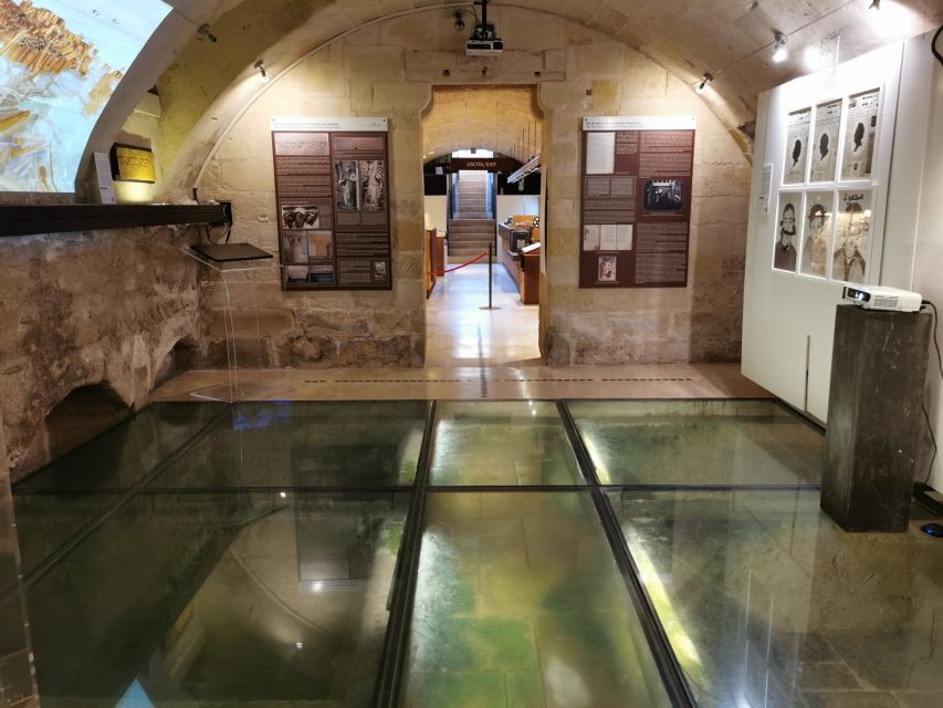 Lecce: Jewish History Walking Tour - The difficult story of departure in the 1500s