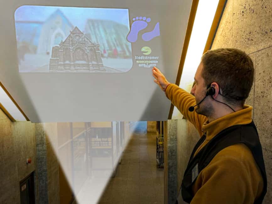 Leipzig: fresh city tour 2.0 - We bring history to life! - Augustusplatz and the city center