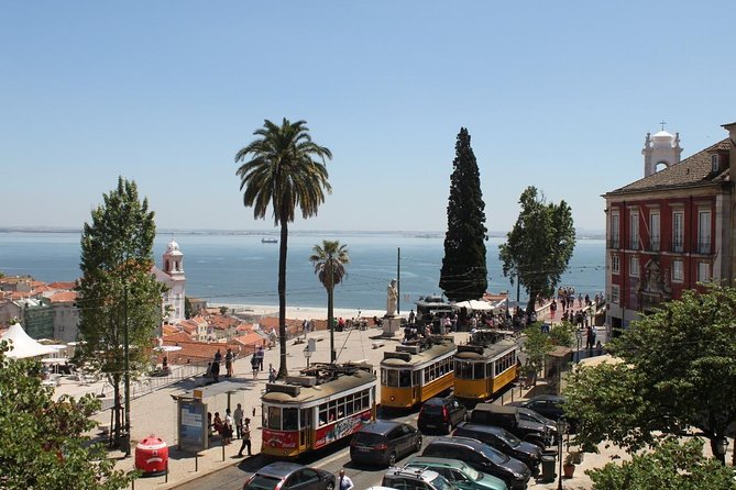 Lisbon Essential Walking Tour: History, Stories and Lifestyle - Carmo and the Carnation Revolution