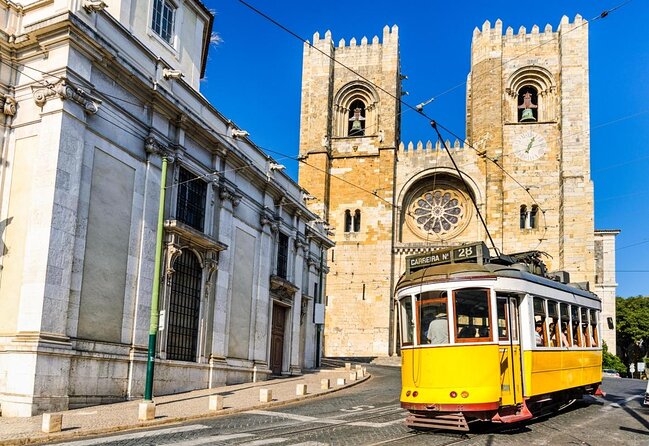 Lisbon Highlights - Private Tour with Van and Local Guide - Five useful things to know before booking