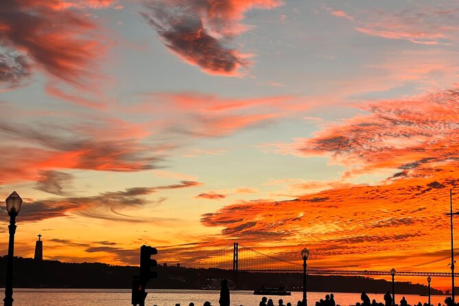 Lisbon: Historic City Tour by Tuk-Tuk - Graça and Senhora do Monte: the high point of the ride