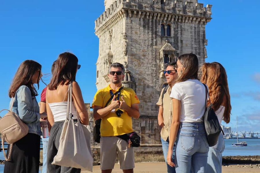 Lisbon: Historical Walking Tour with Jeronimos Monastery - Why Belém makes a good half-day outing