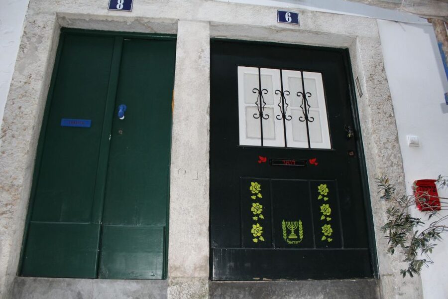 Lisbon: Jewish History in Portugal Guided Walking Tour - Meeting in Lisbon and setting the pace