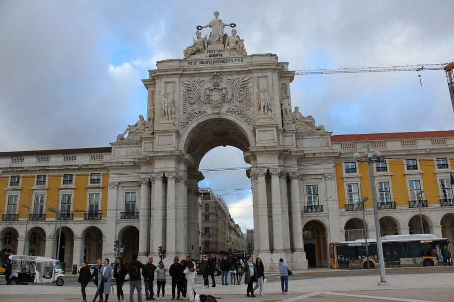 Lisbon: Jewish History in Portugal Guided Walking Tour - Sephardic Jews, Marranos, and a difficult choice