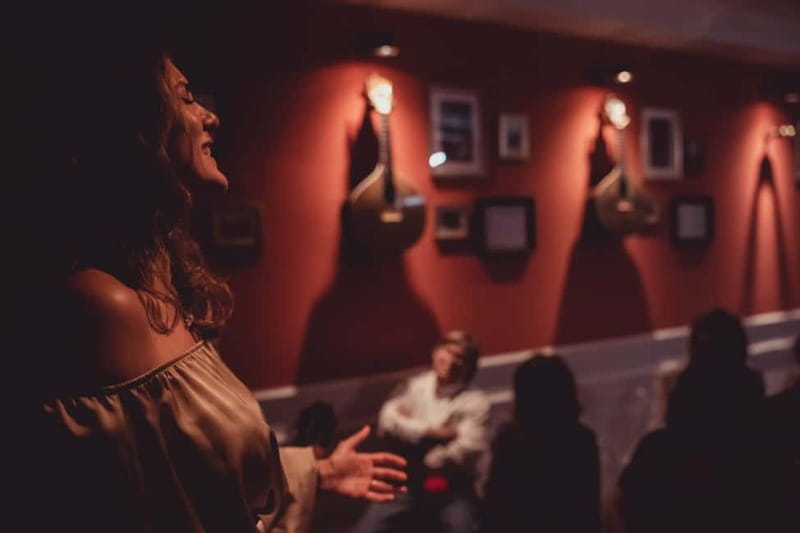 Lisbon: Live Fado Show with Port Wine in Historic Center - The Main Performance: Voice, Guitar, and Close Contact