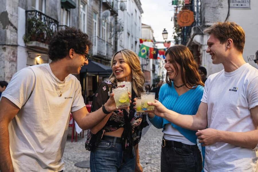 Lisbon: Private Dark History Walking Tour with Drinks - Key points at a glance