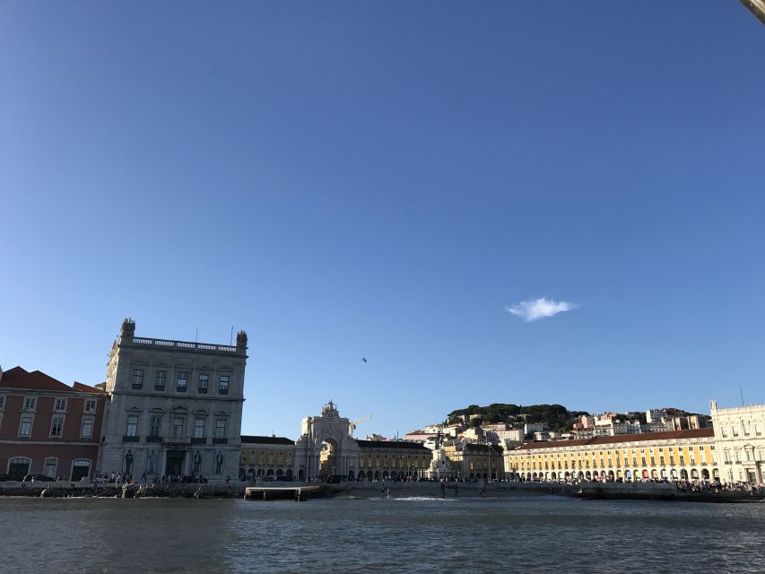 Lisbon Sunset Sailing – Small Group (max 10) Wine & History - Under the 25th of April Bridge
