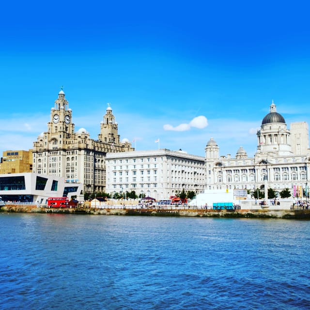 Liverpool: A Walk Through Time: Full History Walking Tour - Royal Albert Dock and the return to the waterfront
