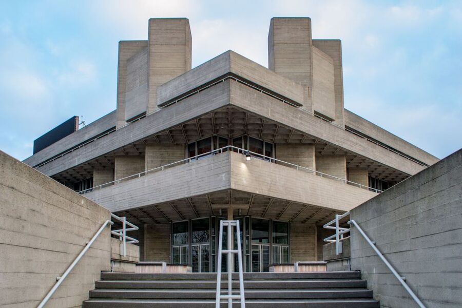 London: Brutalist Architecture & History Walking Tour - The National Theatre, where architecture meets politics