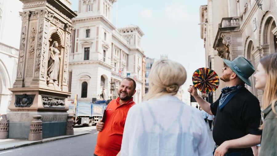London: Historic City Walking Tour(& Rooftop Garden Access<em>) – Key points to know before you book’ /></p>
<ul>
<li><strong>A 2,000-year-old city within London:</strong> The route explores the City of London, the capital’s ancient financial and civic core.</li>
<li><strong>A strong historic sequence:</strong> You move from Roman boundaries and medieval lanes to modern towers such as The Shard.</li>
<li><strong>St. Paul’s is seen from outside:</strong> The guide explains its importance, but admission inside is not included.</li>
<li><strong>The Tower Bridge and Tower of London finish:</strong> The final stretch brings together London’s most famous bridge and fortress.</li>
<li><strong>Rooftop views on Sundays and Mondays:</strong> Garden at 120 offers a free high-level view, though a short queue is possible.</li>
<li><strong>Good value for a guided orientation:</strong> At $49, the price makes most sense if you want context, stories, and a ready-made route rather than entry tickets.</li>
</ul>
<h2>Why the City of London makes a good walking tour</h2>
<p><img width="900" height="506" decoding="async" src=