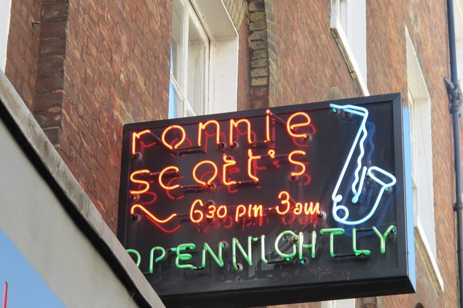 London: Rock 'n' Roll History Tour - King’s Road and Chelsea’s rock-and-fashion past