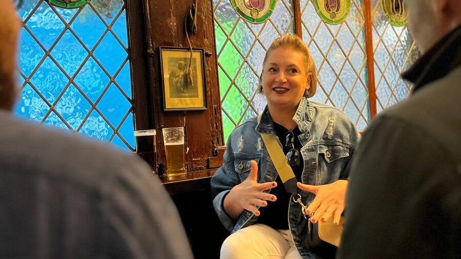 London: Royal Historic Pubs Walking Tour - Churchill, wartime London, and the political side of the pubs