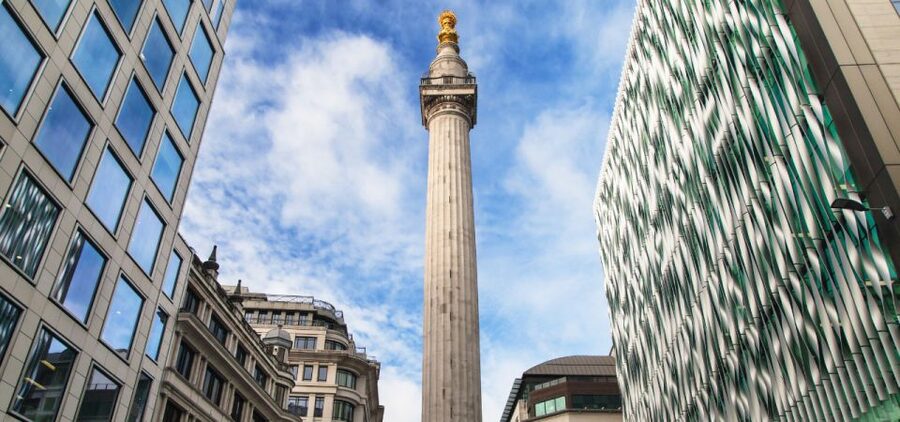 London: Self-Guided History City Tour with an App - Shakespeare’s Globe and the original theatre site