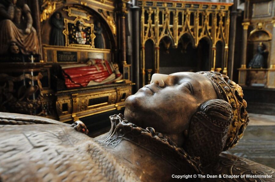 London: Westminster Abbey Tour with a Royal Heritage Guide - Why a guide is worth the $93 price