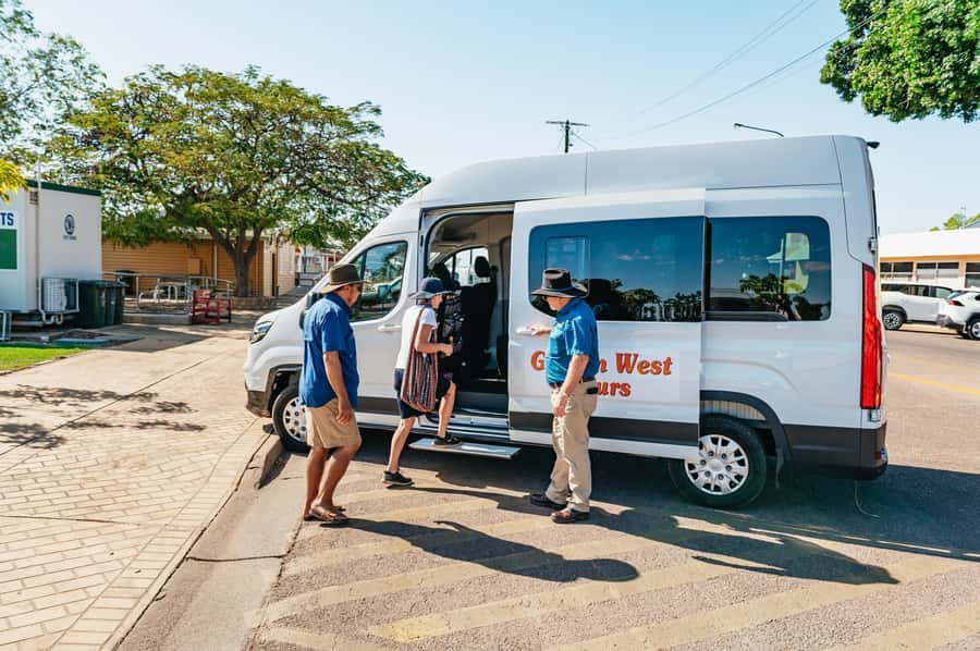 Longreach History and Town Tour - Practical booking advice