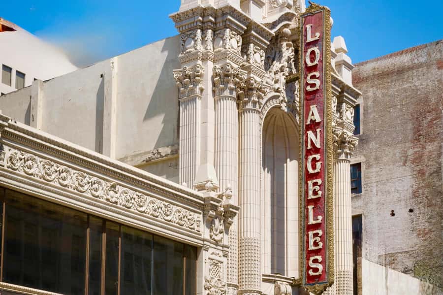 Los Angeles: Downtown History & Architecture Walking Tour - Why this DTLA walk is different from a basic sightseeing tour